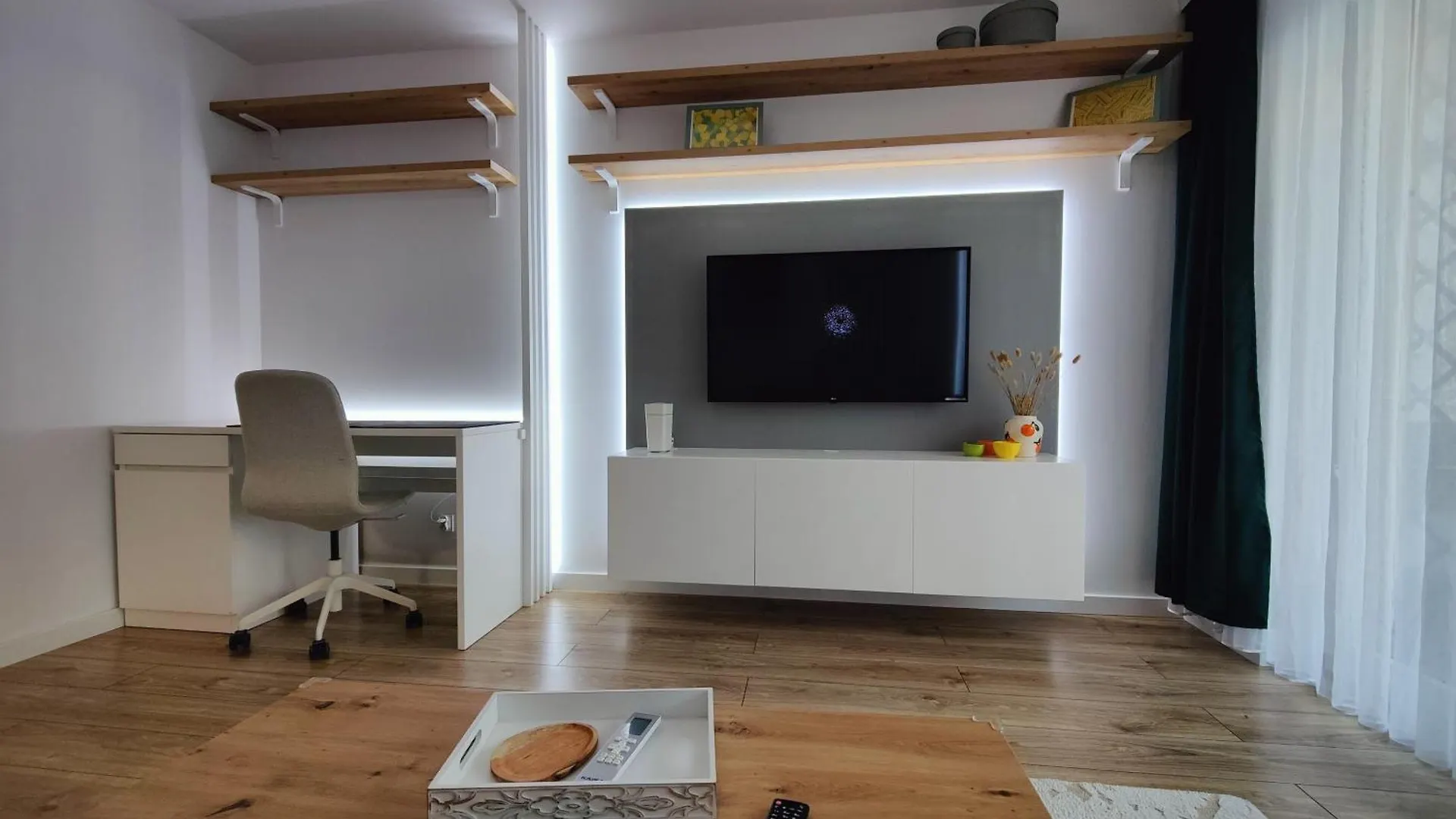 Lejlighed Comfortable Apart, Old Town, Free Parking, Fast Wi-Fi, Lift, Ac, Self Check-In 24H, Stare Miasto, Winda, Nowy Budynek, Garaz 0 Zl, Klimatyzacja Wrocław