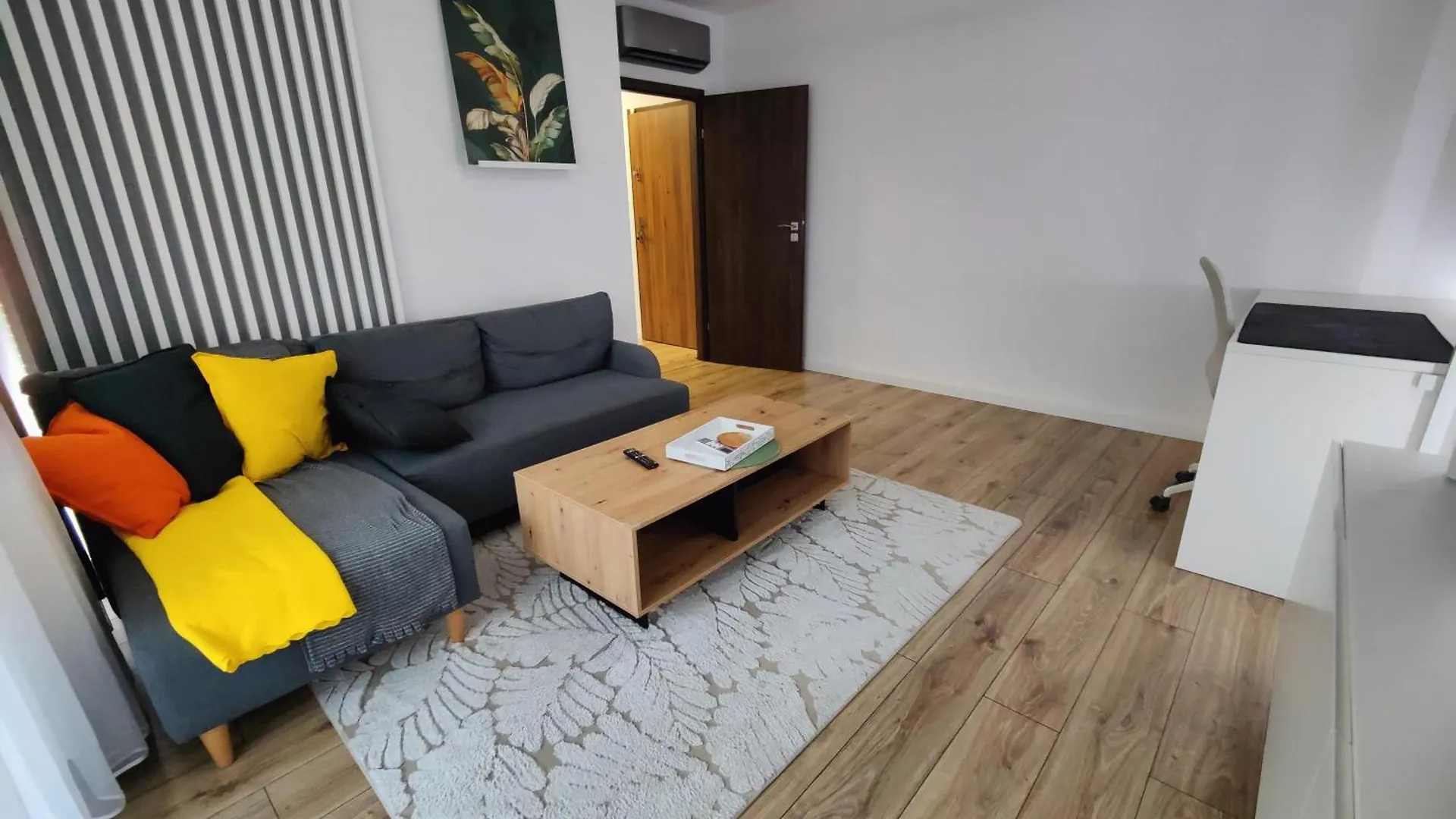 Lejlighed Comfortable Apart, Old Town, Free Parking, Fast Wi-Fi, Lift, Ac, Self Check-In 24H, Stare Miasto, Winda, Nowy Budynek, Garaz 0 Zl, Klimatyzacja Wrocław